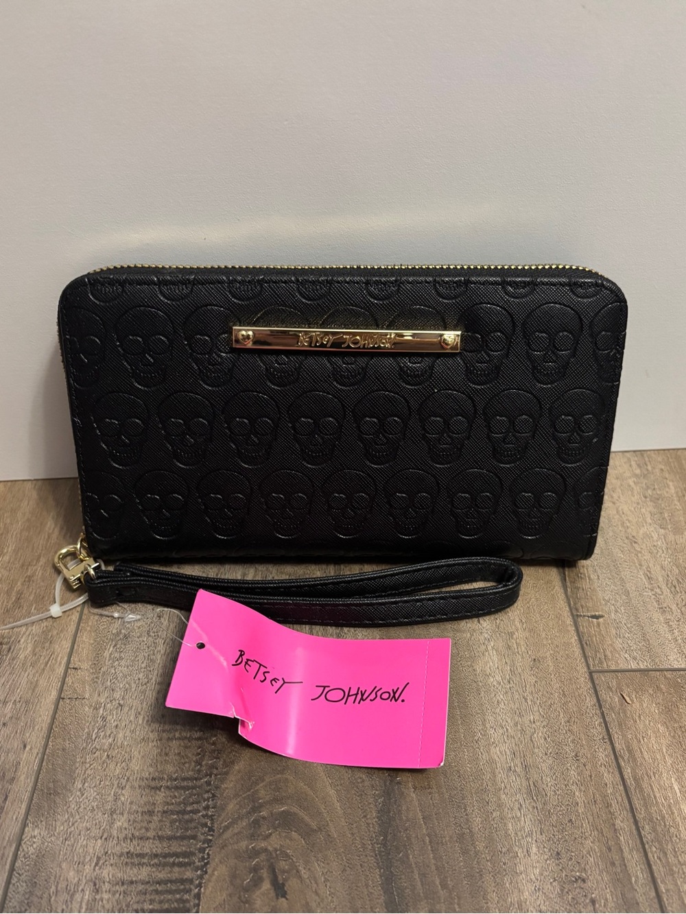 Betsey Johnson Skeleton Skull Wallet